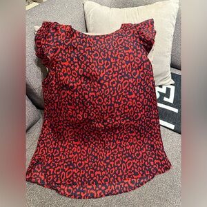 100% Silk Elizabeth McKay $248 Sz 6 Red and Blue Leopard Top in EUC